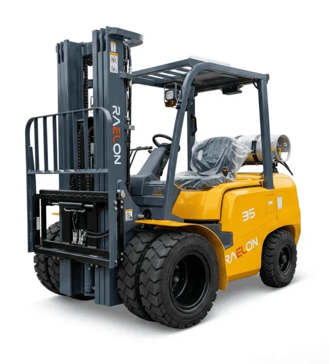 FG35 7,700 lb LPG Forklift with Side Shift product view 1
