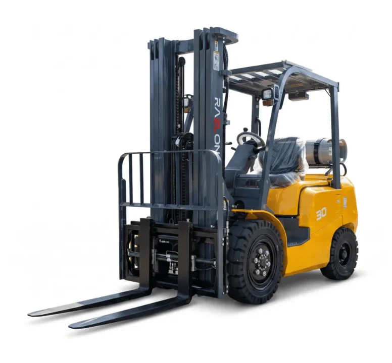 FG30 6,600 lb LPG Forklift with Side Shift & Fork Positioner – New product view 1