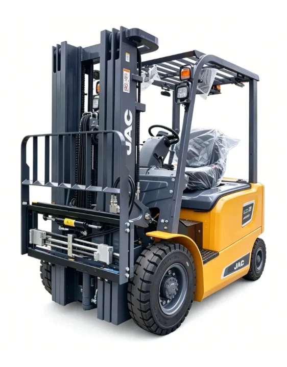 JAC CPD25L electric forklift, front-right three-quarter view, yellow